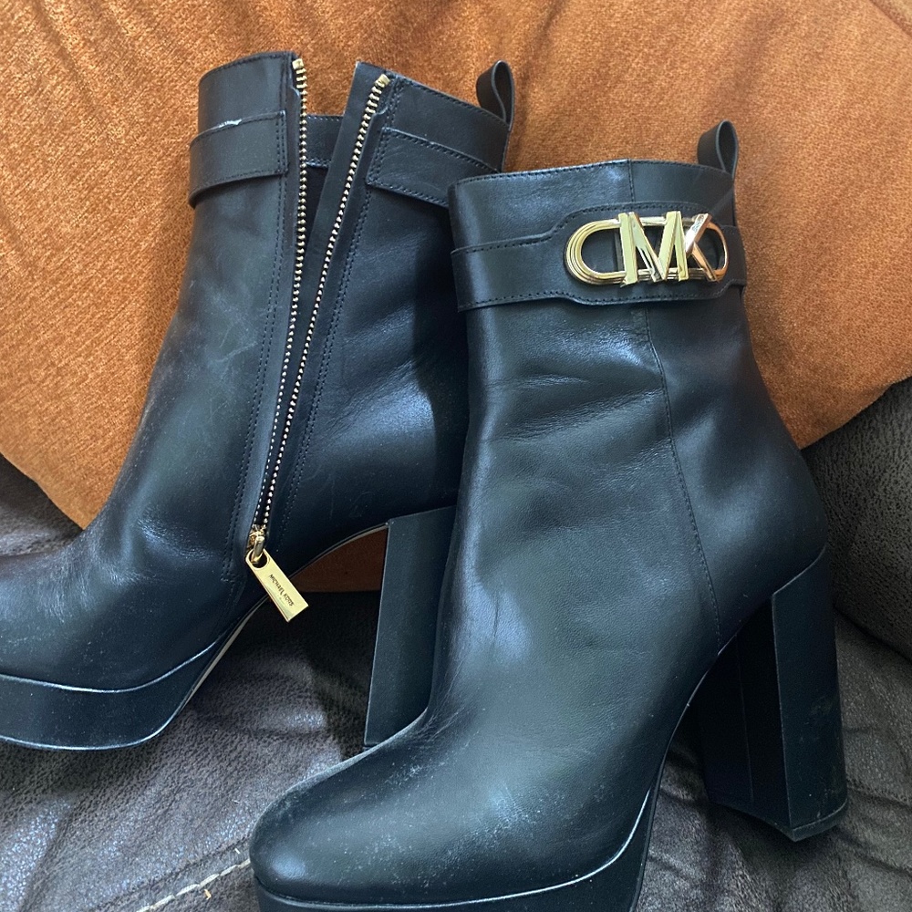 Michael Kors Boots